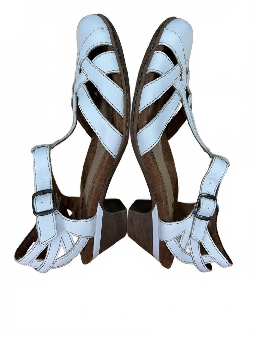 Cobb Hill White Leather Strappy Block Heel Sandals - Picture 4 of 8
